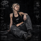 Y2K Eyes Retro Slim And Slimming Short Top