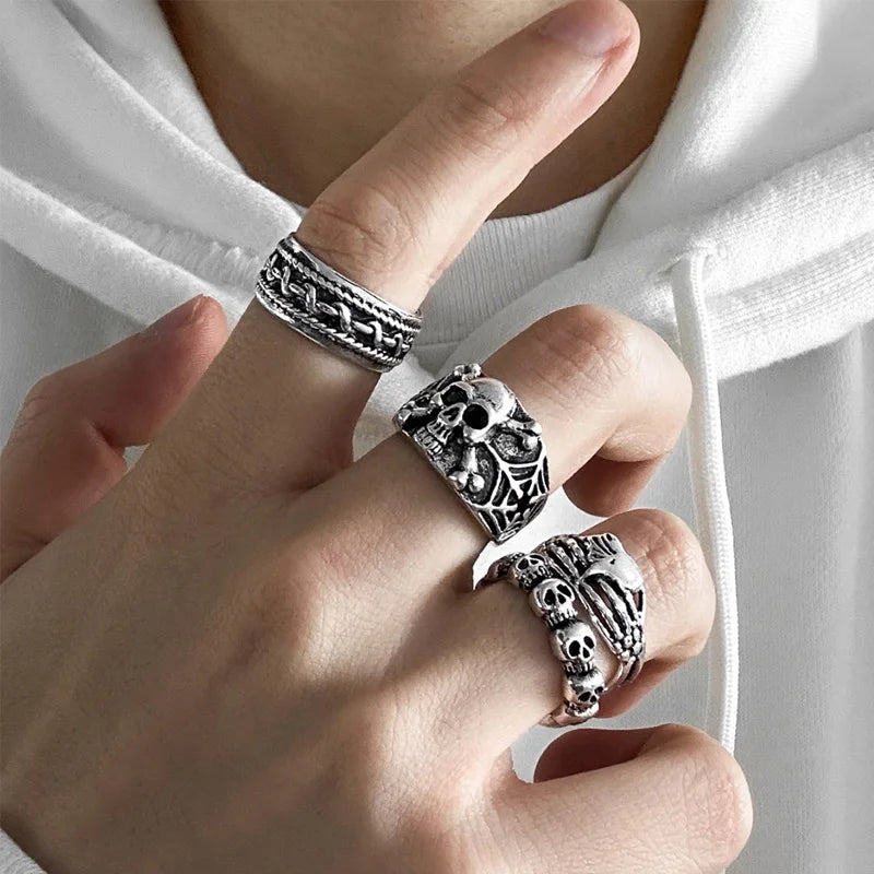 Four Piece Of Gothic Dark Vintage Skull Finger Rings