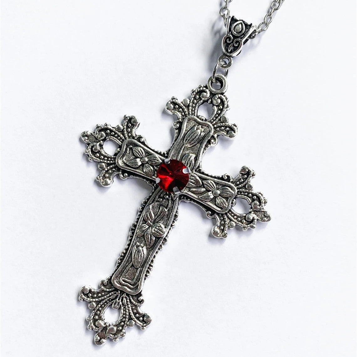 Y2K Punk Crystal Big Cross Pendant Necklaces for Women Men Gothic Irregular Cross Clavicle Chain Necklaces Jewelry