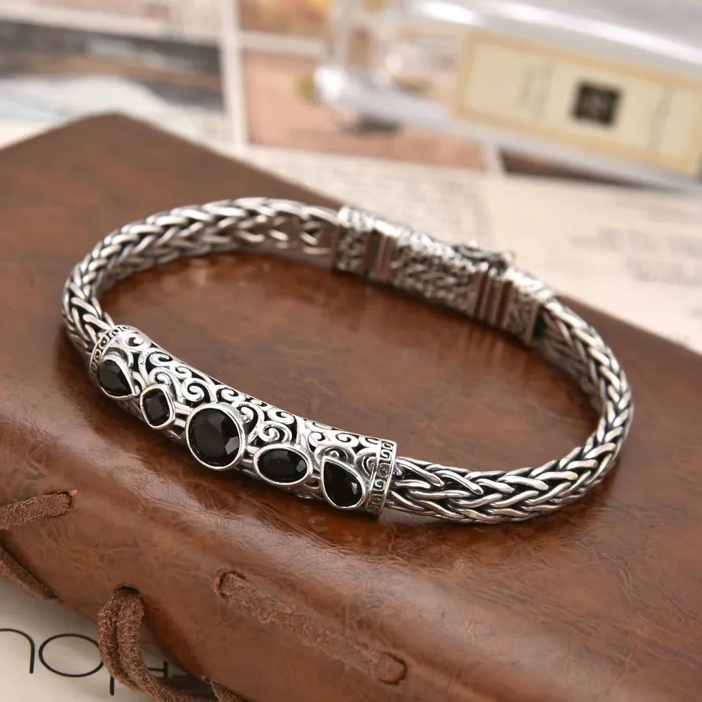 New Hand-Woven Trend Black Diamond Geometric Chain