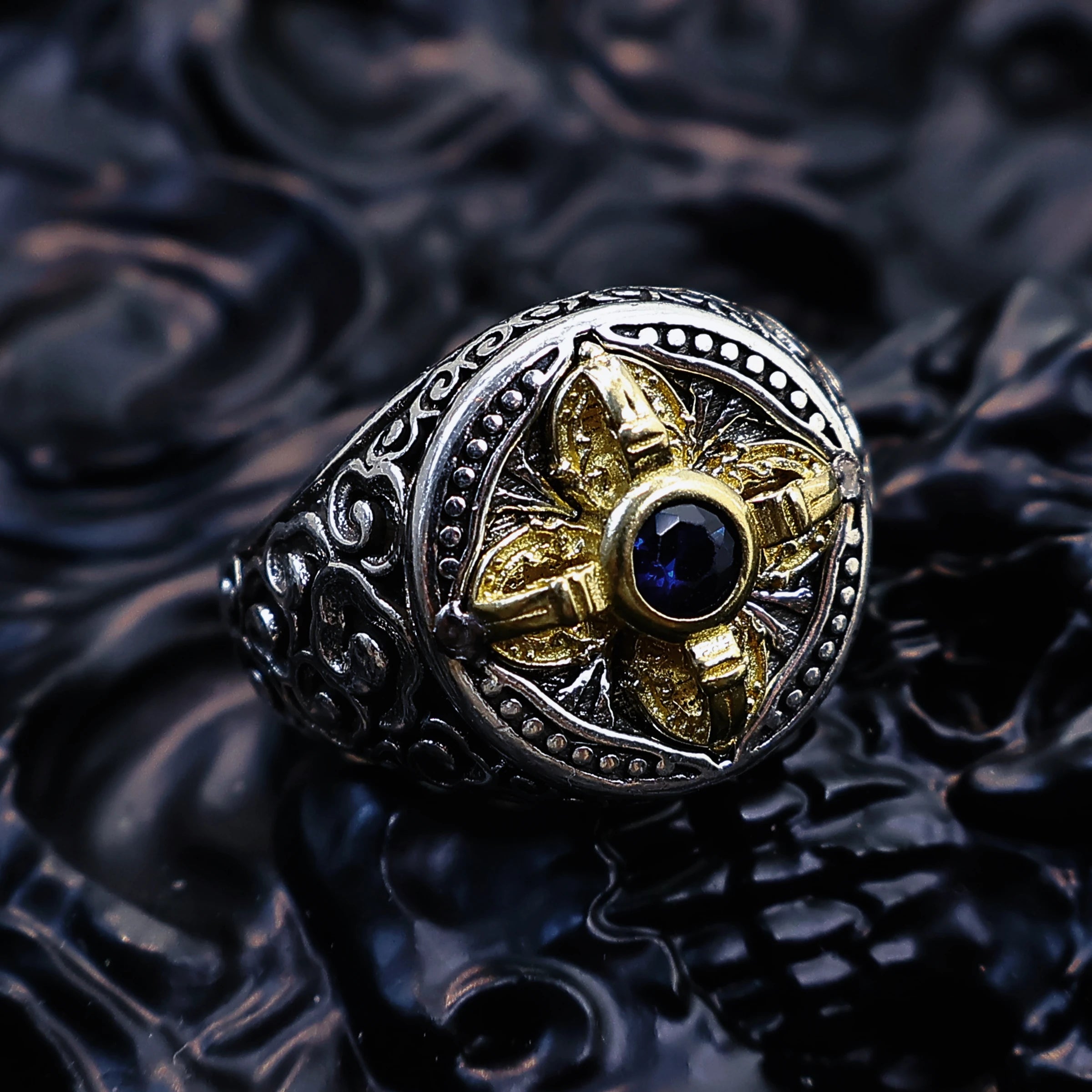 Retro Golden Vajra Adjustable Open Ring