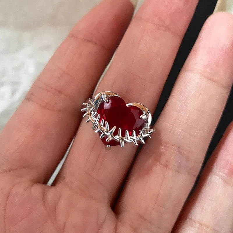 Goth Red Crystal Heart Irregular Ring Punk Adjustable Thorn Love Dark Finger Rings