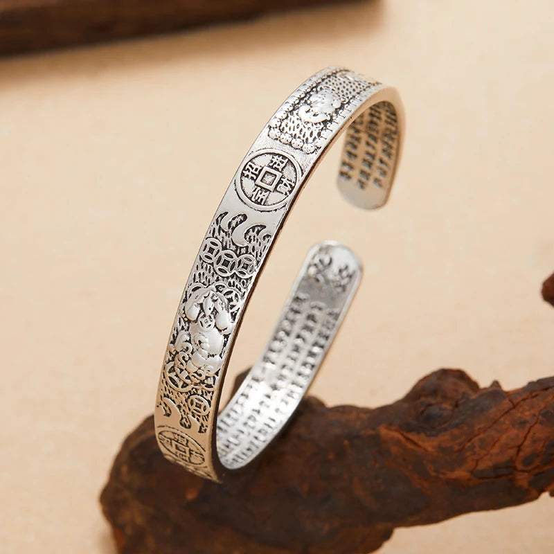 Retro Classic Creative Sword Shaped Bracelets Exquisite