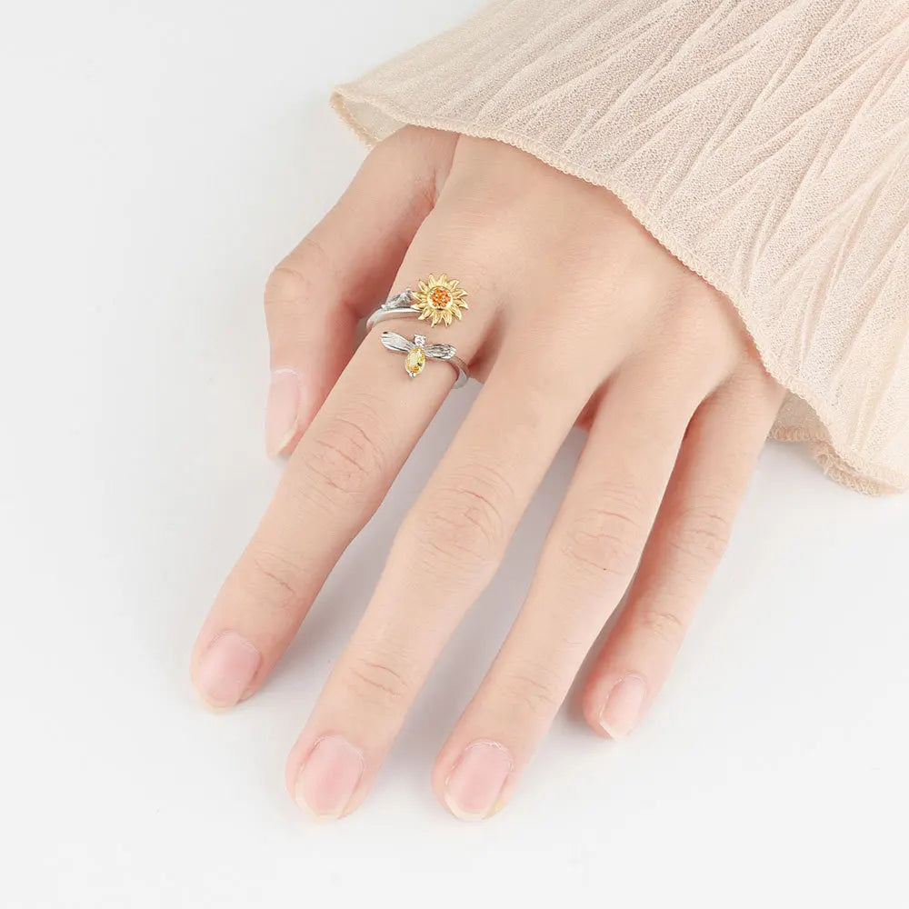 Sunflower Diamond Zircon Rotatable Ring