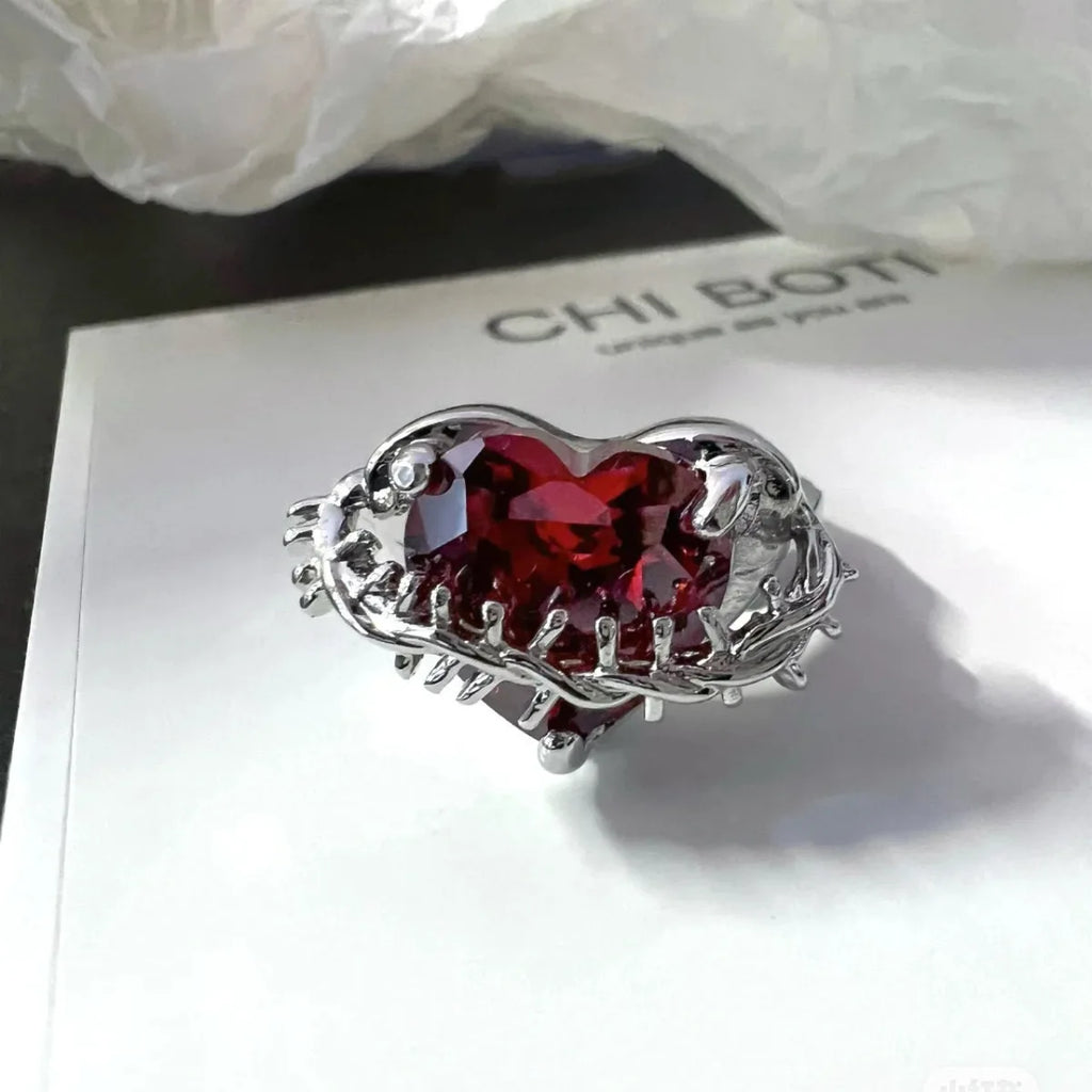 Goth Red Crystal Heart Irregular Ring Punk Adjustable Thorn Love Dark Finger Rings