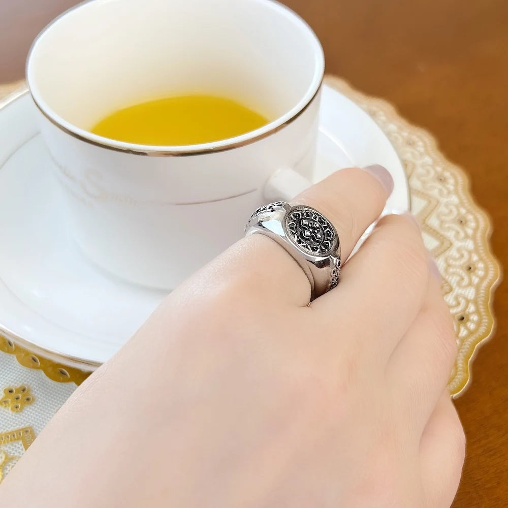 Iconic Cross Signet Ring