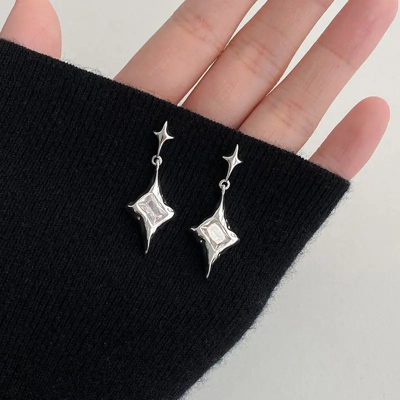 Y2K Exquisite Star Crystal Drop Dangle Earrings for Women High Quality Starlight Unique Simple Silver Color Earring Jewelry Gift